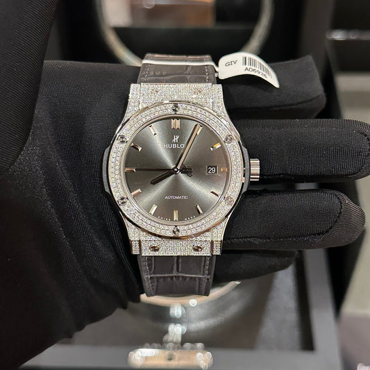 Hublot Replica 1:1 Watch Classic Fusion Full Diamond Moissanite Grey Dial 42mm