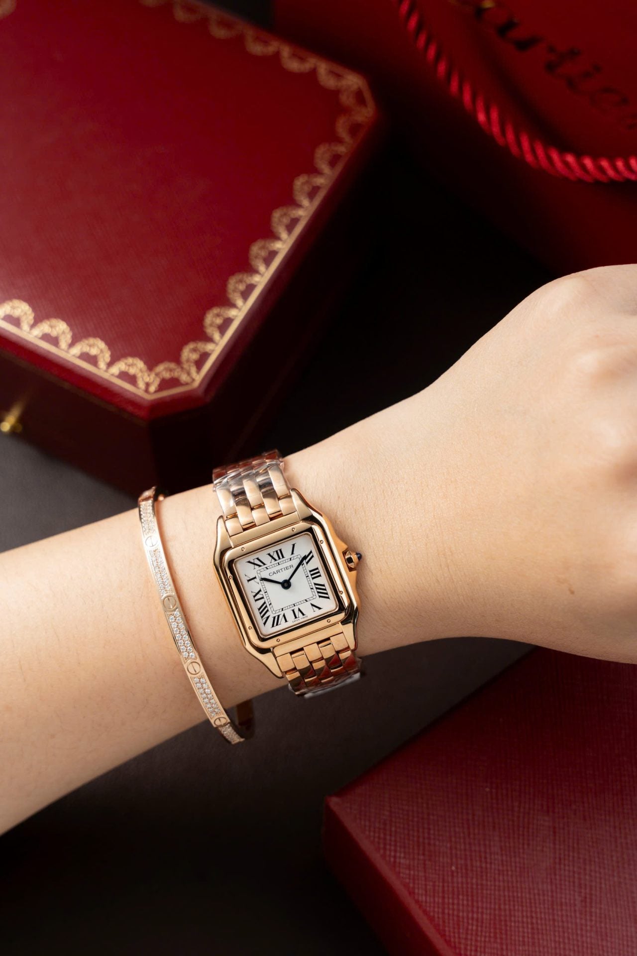 Cartier Panthere W2PN0007 White Dial Fake Watch Rose Gold 27x37mm