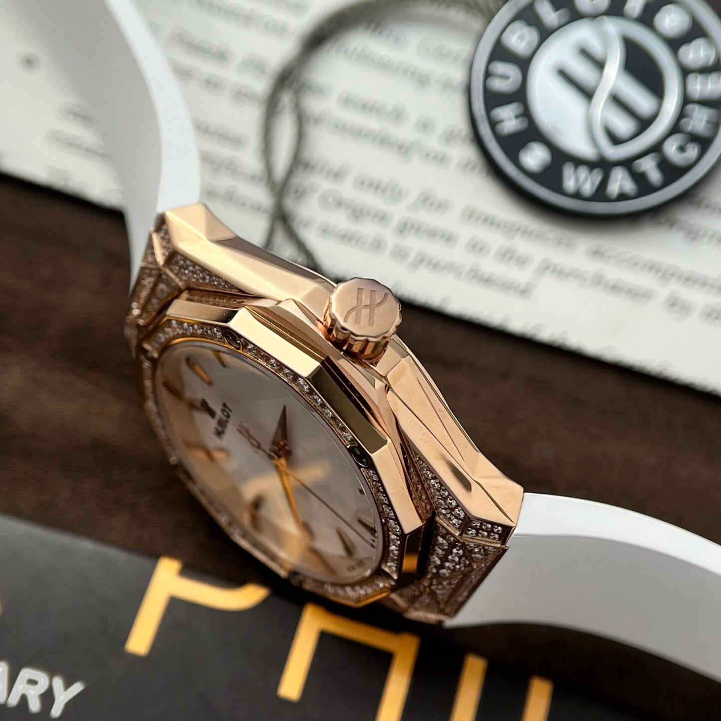 Hublot Replica 1:1 Watch Classic Fusion Orlinski King Gold Full Diamonds White 40mm
