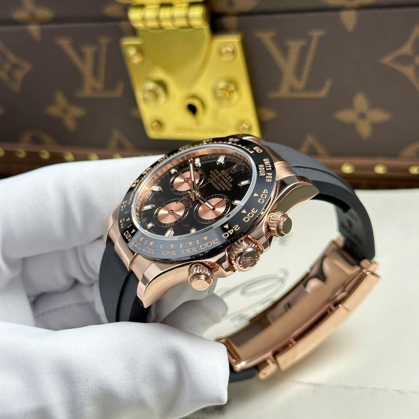 Rolex Cosmograph Daytona 116515LN Black Dial Replica 11 Watch Gold Wrapped 40mm