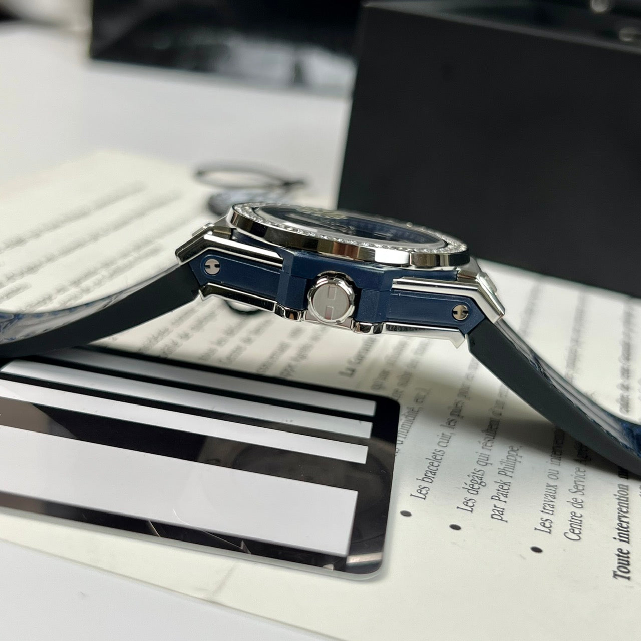 Hublot Replica 1:1 Watch Big Bang One Click Blue Dial With Diamond benzene 38mm