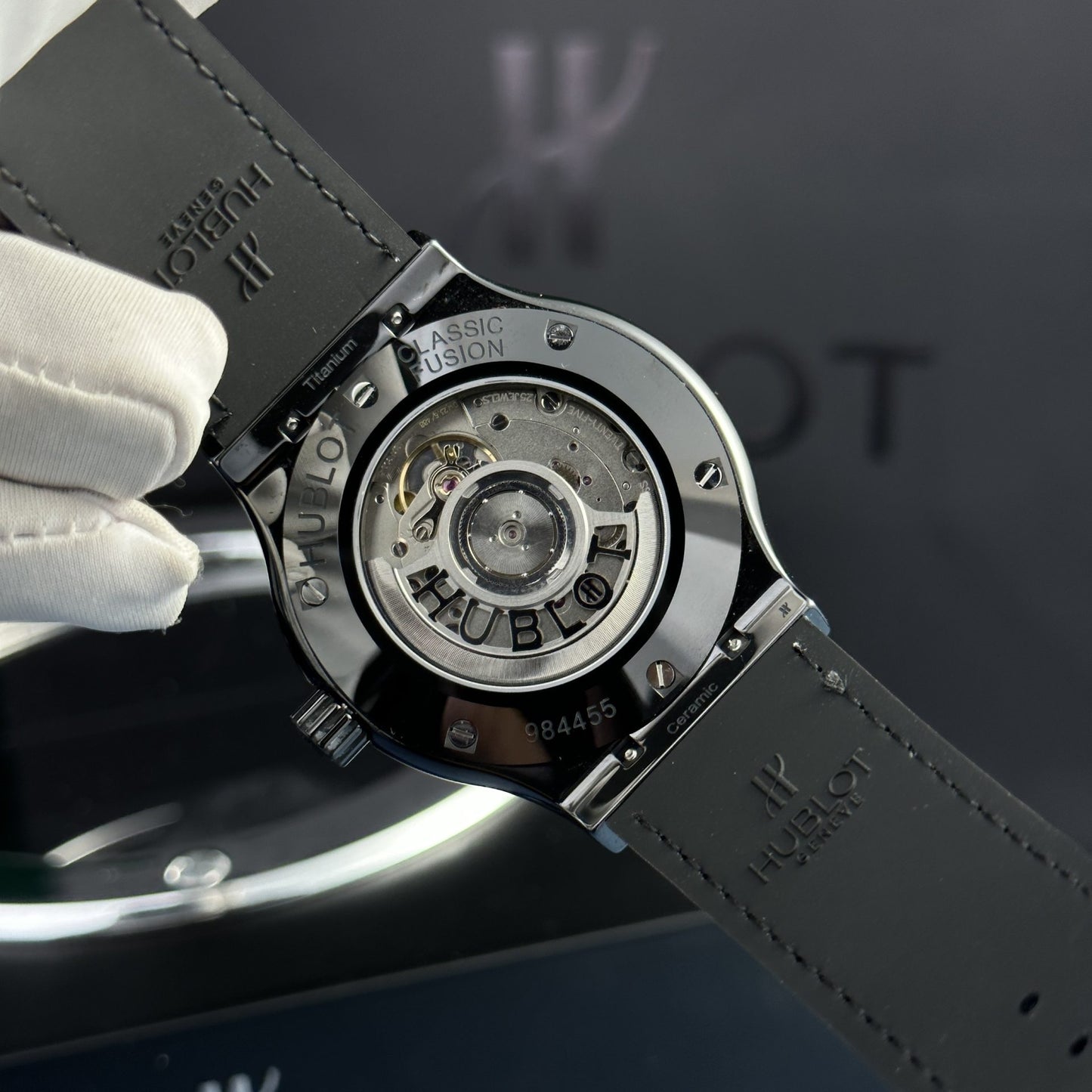 Hublot Replica 1:1 Watch Refine SW300 Movement Black Ceramic Bezel JJZ Factory 42mm