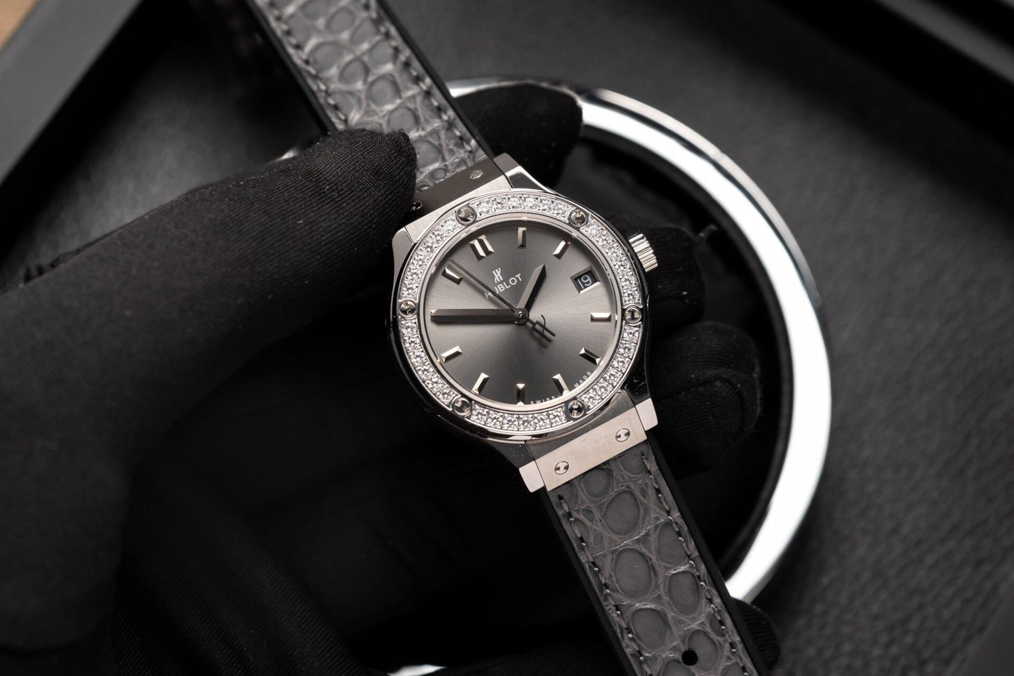 Hublot Replica 1:1 Watch With Diamonds Bezel Gray Dial HBF 33mm