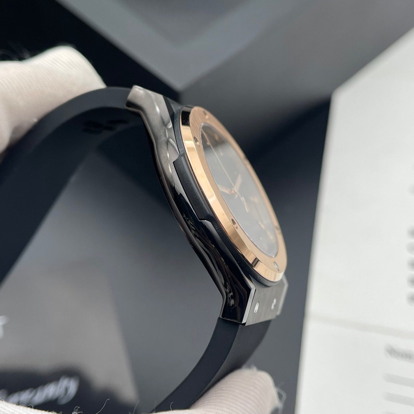 Hublot Fake Watch Classic Fusion Ceramic Rubber Strap HB Factory 42mm