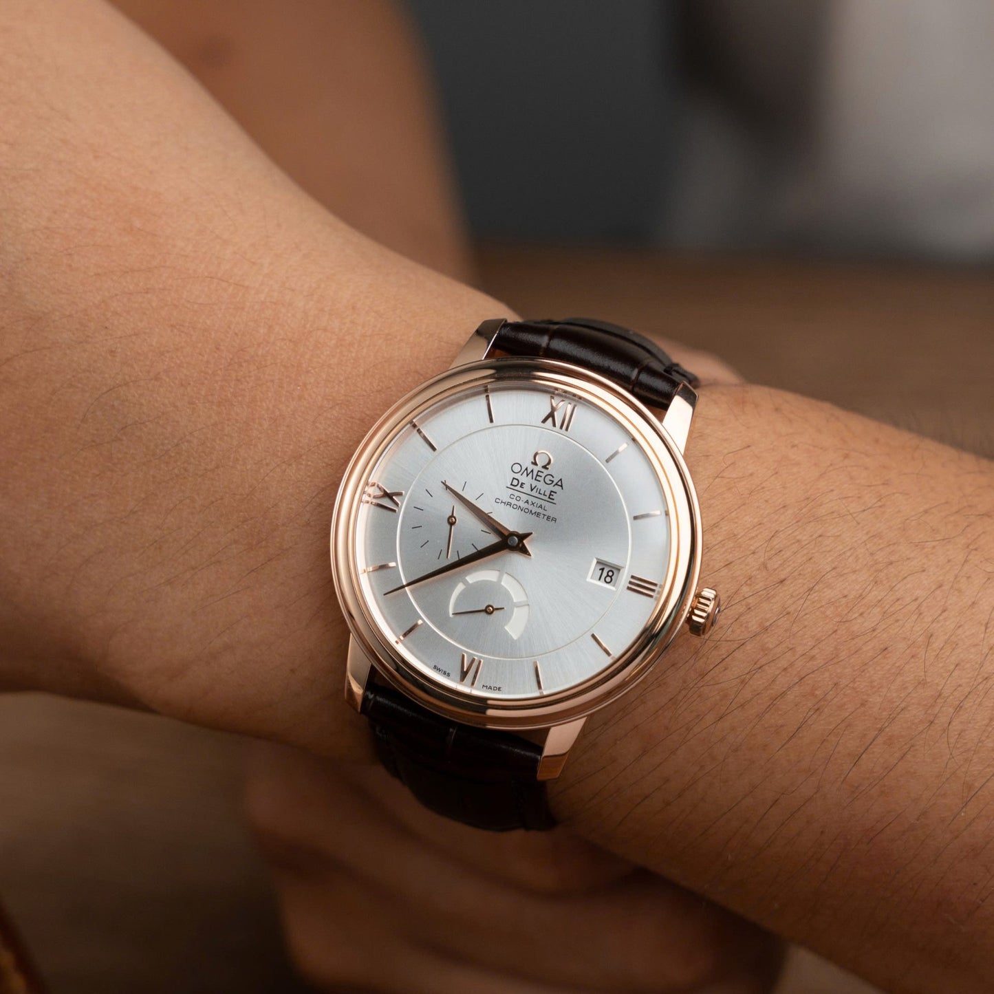 Omega De Ville Prestige Power Reserve Replica Watches Brown Leather Strap 39.5mm