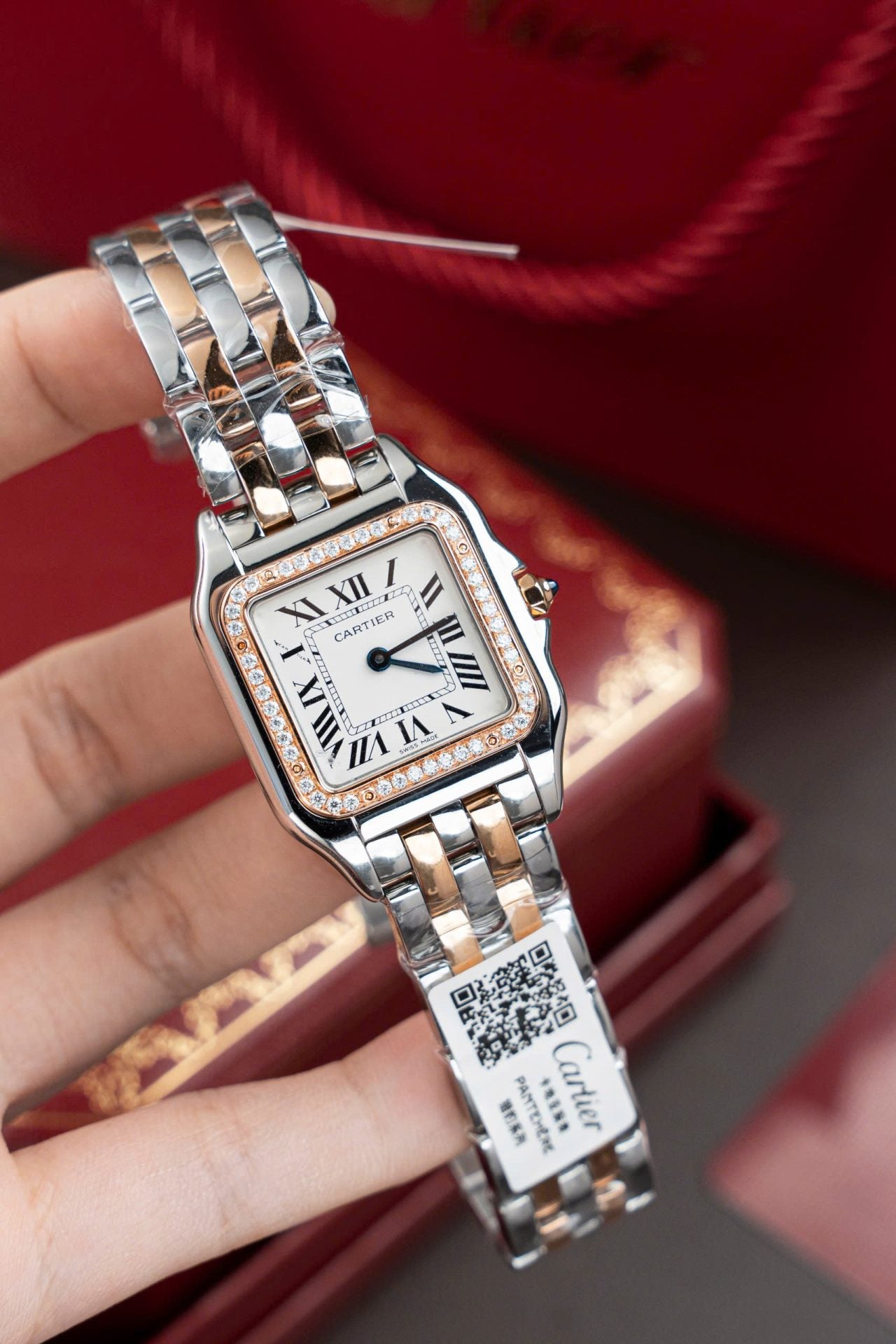 Cartier Panthere WSPN007 Demi Rose Gold Replica Watch Diamonds Moissanite Hong Kong 27x37mm