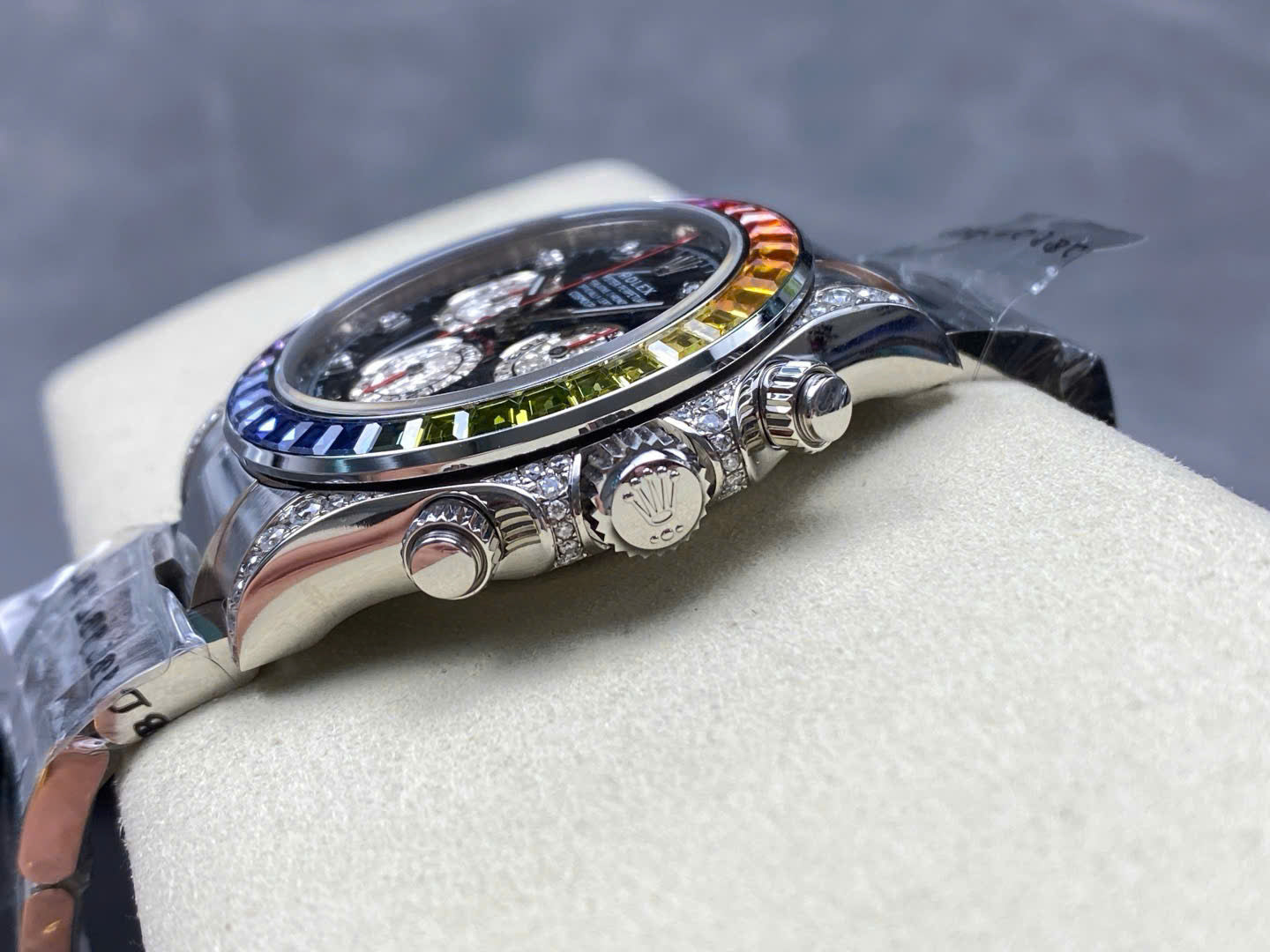 Rolex Cosmograph Rainbow Weight 220 Grams Best Replica Watches 40mm