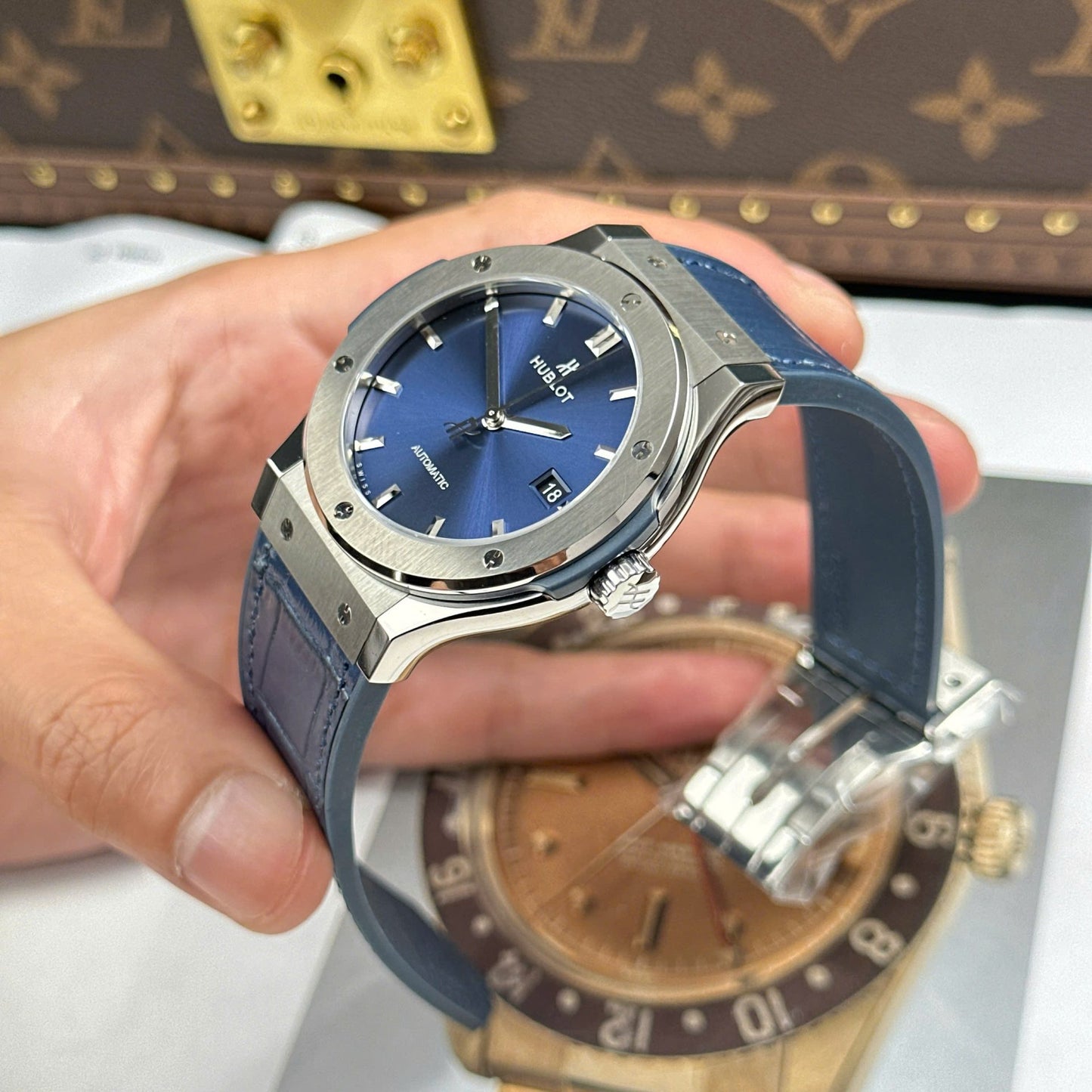 Hublot Classic Fusion Titanium Imitation Watches Blue Dial Weight 84 Grams Super Light JJZ Factory 42mm