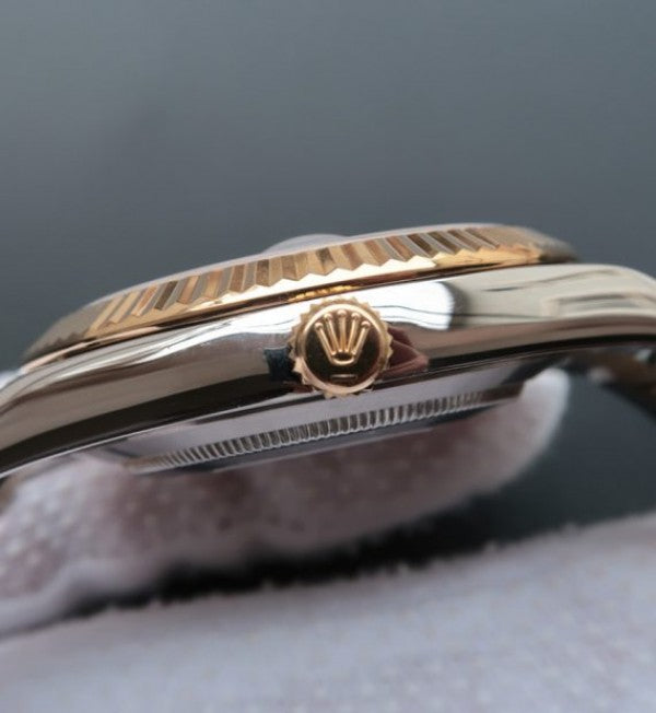 Replica Rolex DateJust II 41mm SS/YG YG Dial Lumed Marker SS/YG Bracelet A3136